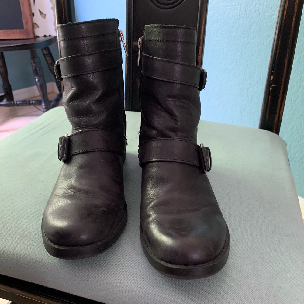 Lucky Brand boots!